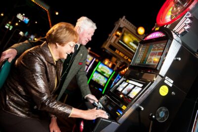 Online Slot Machines: How To Select A Reliable One?
